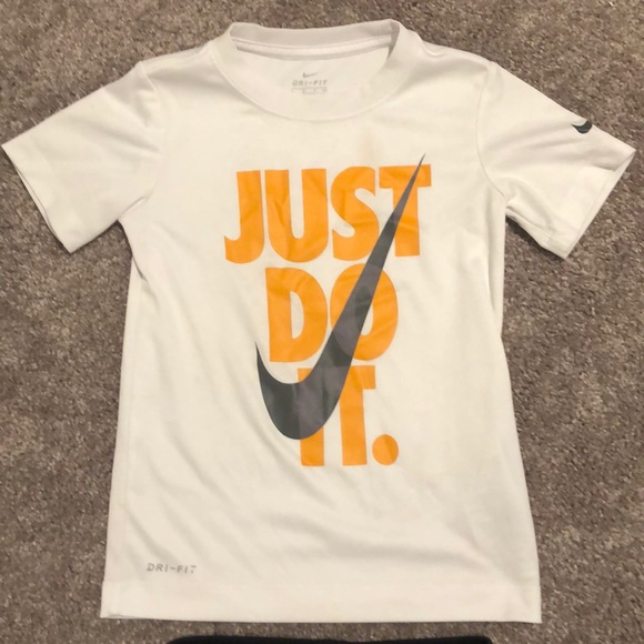 ❌SOLD❌🟠Boys Nike outfit🟠 - Picture 2 of 6